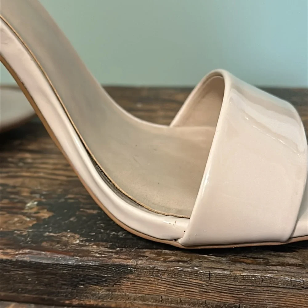 MIX No. 6 Avrey Nude Patent Leather Block Heel Sandals